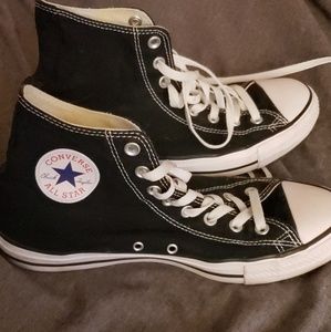 Black high top converse